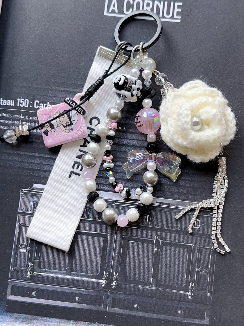 CC Ribbon with Unbranded Pink & White Beaded Keychain Charm & Crochet camellia - Picture 4 of 4
